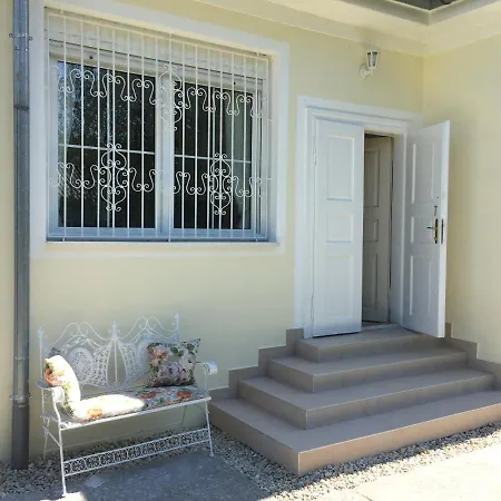 Ida Holiday home