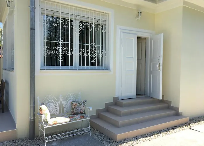 Ida Case de vacanță